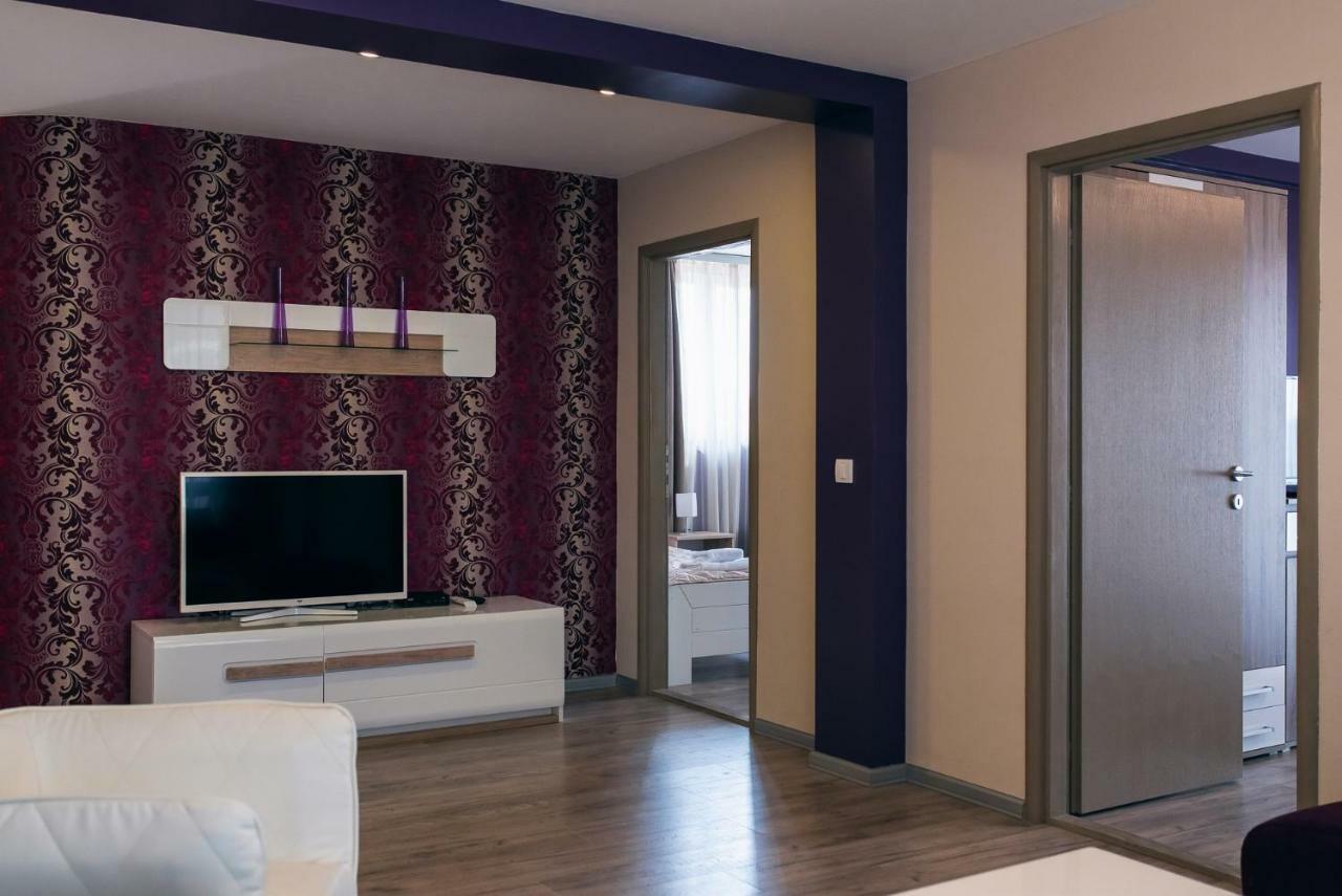 Hotel Euforia Lounge Šabac エクステリア 写真