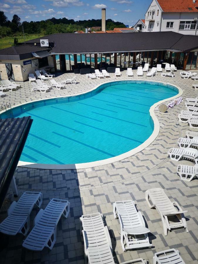 Hotel Euforia Lounge Šabac エクステリア 写真